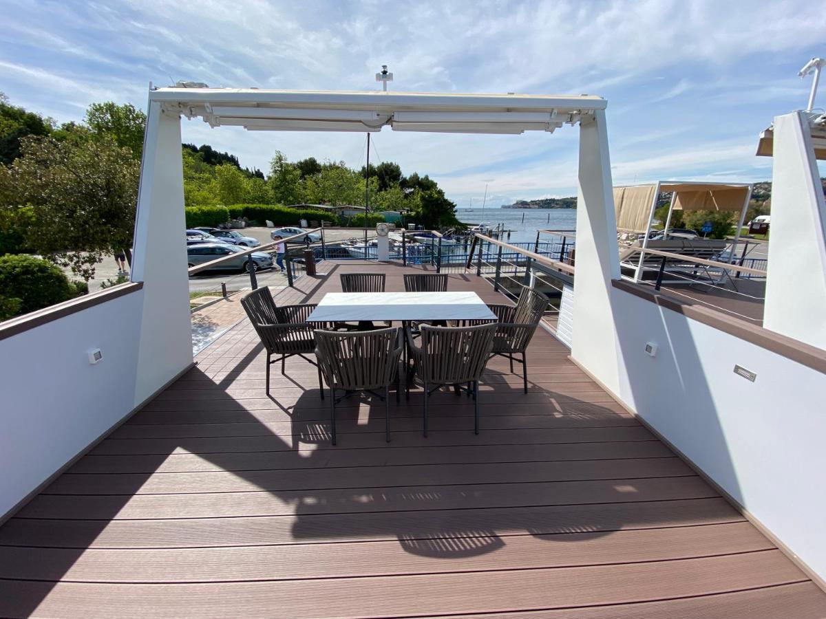 Апартаменты Sh Porto 1 Floating House, Marina Порторож Экстерьер фото